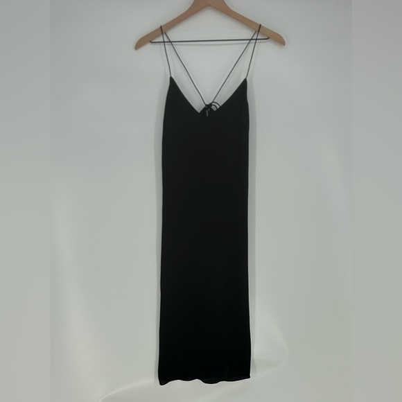 Wilfred Dresses & Skirts - Wilfred Free Women's V-Neck Rayon Blend Slit On Side Black Slip Dress Size XXS